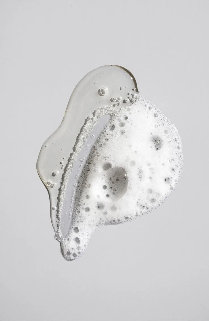 Clear gel and white foam macro